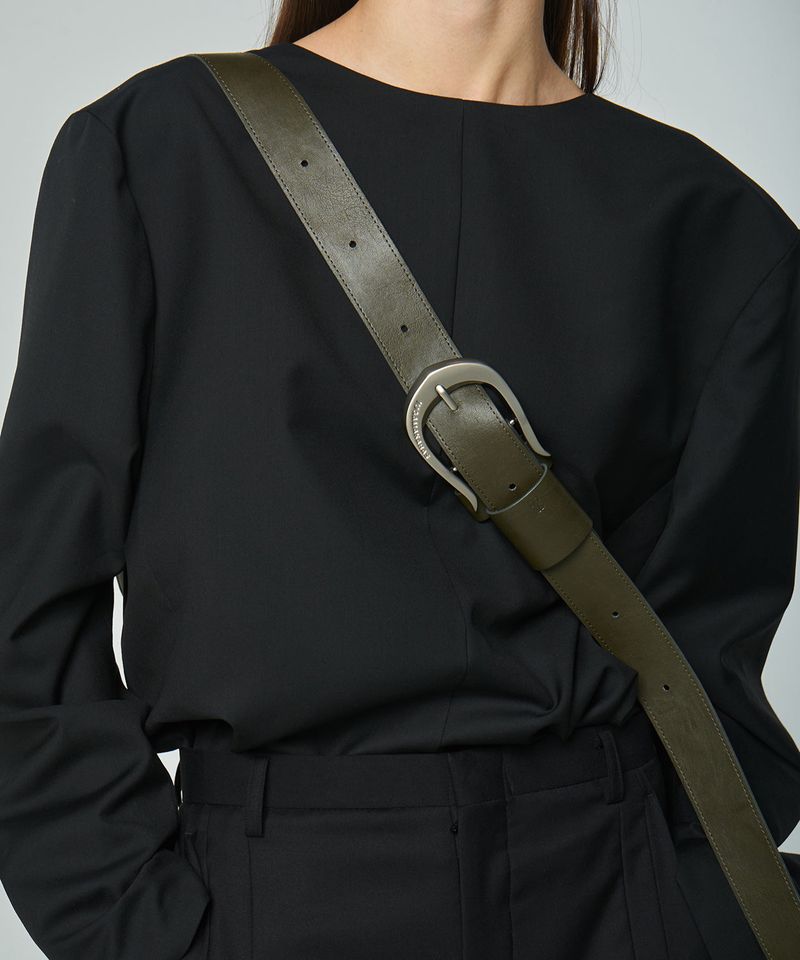 H-Buckle Banana Leather Bag (khaki)
