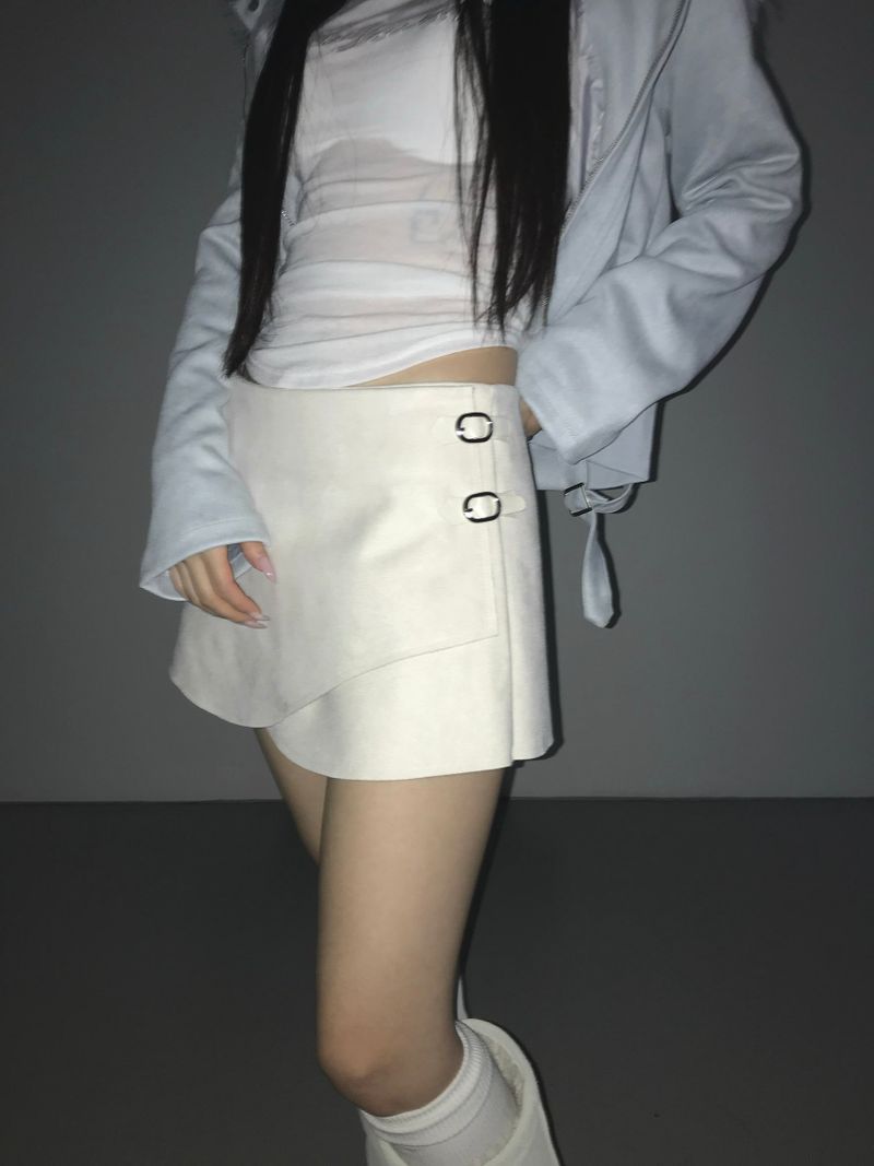 THEAIRTOWN（ザエアータウン）の「deeping suaed strap sk(3 color)（Skirts）」