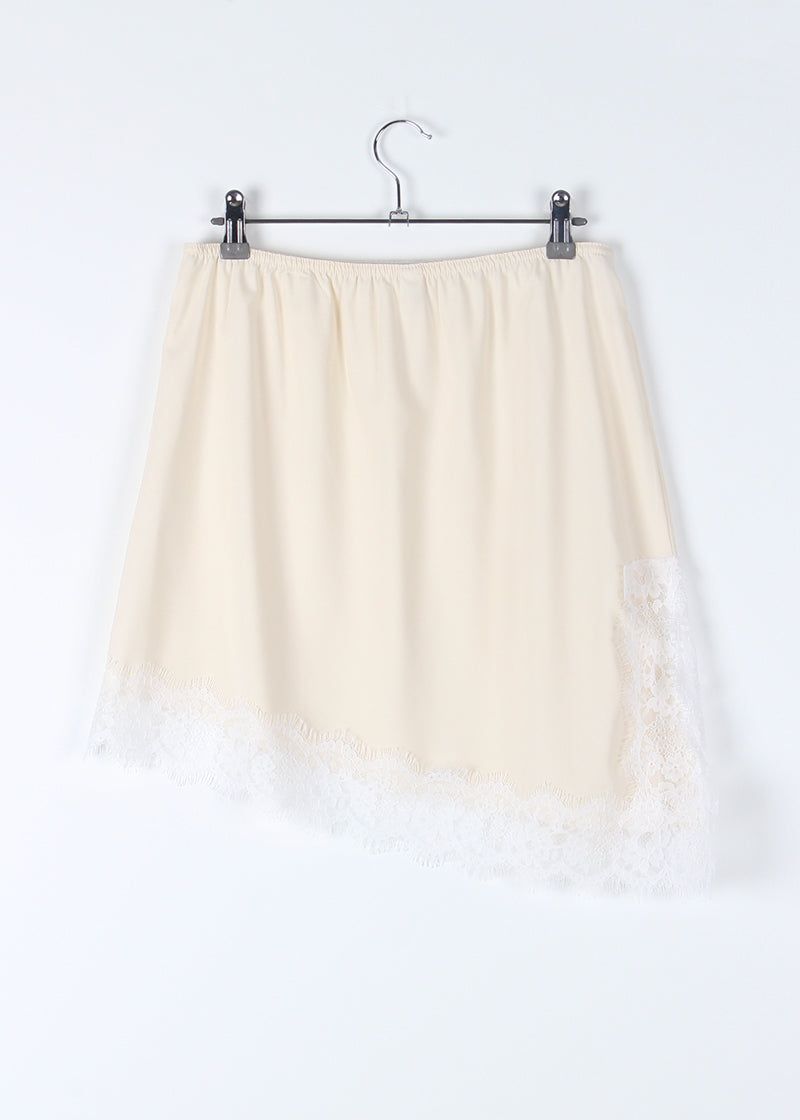 LACE LAYER SKIRT