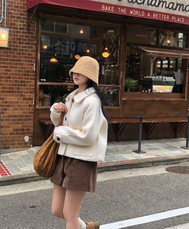 [BELLIDE MADE] fluffy wool collar short coat