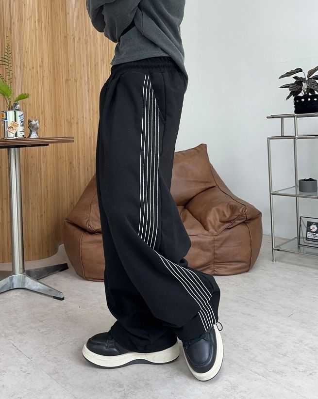 Ropel Stitch Track Wide Pants
