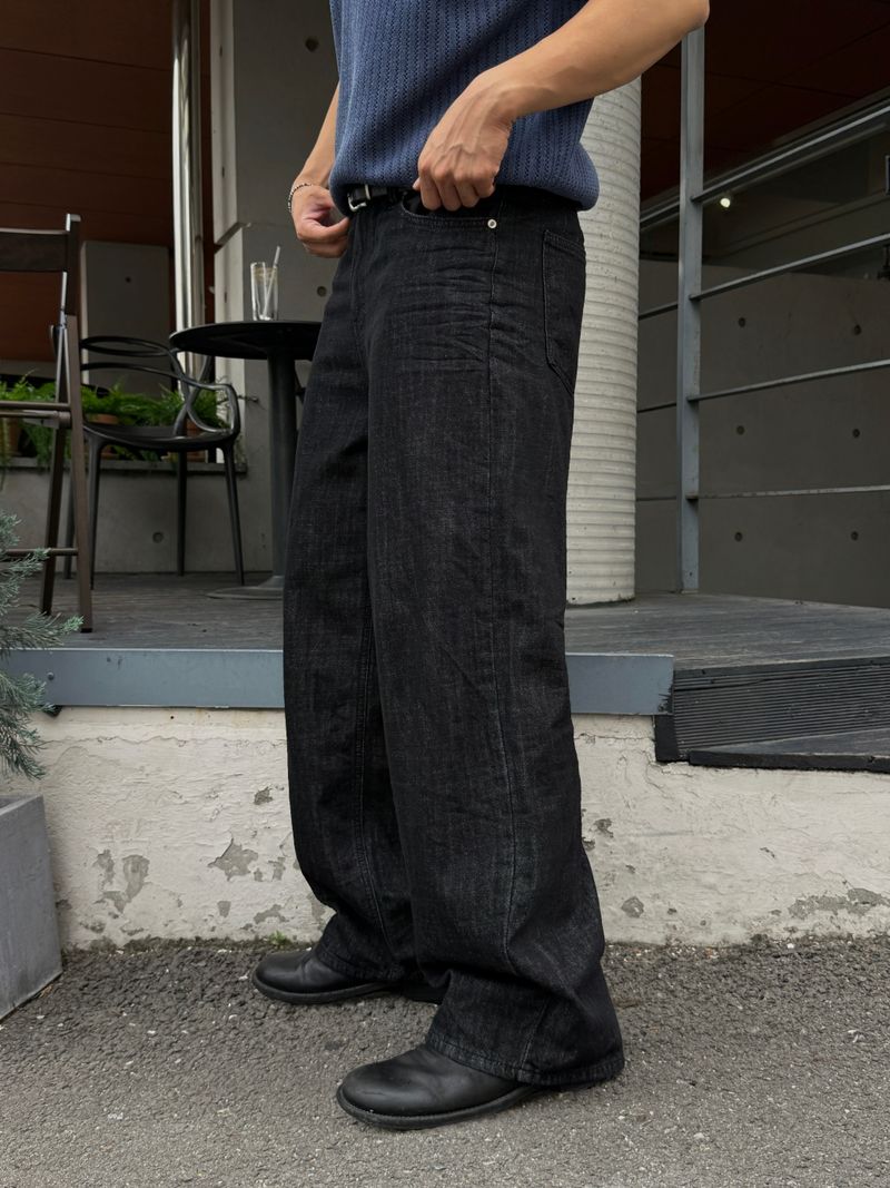 AVAND(アバンド)の「Summer slab embo black jeans(Pants)」