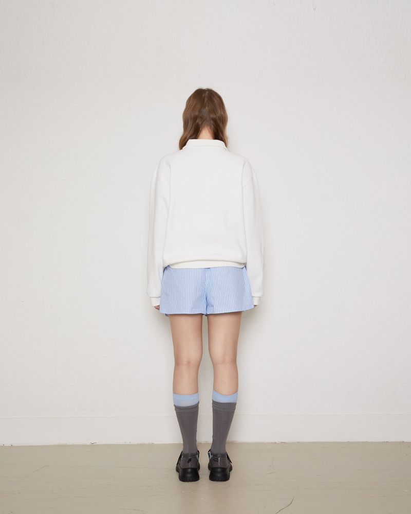 Frill 8 button pk shirt / white