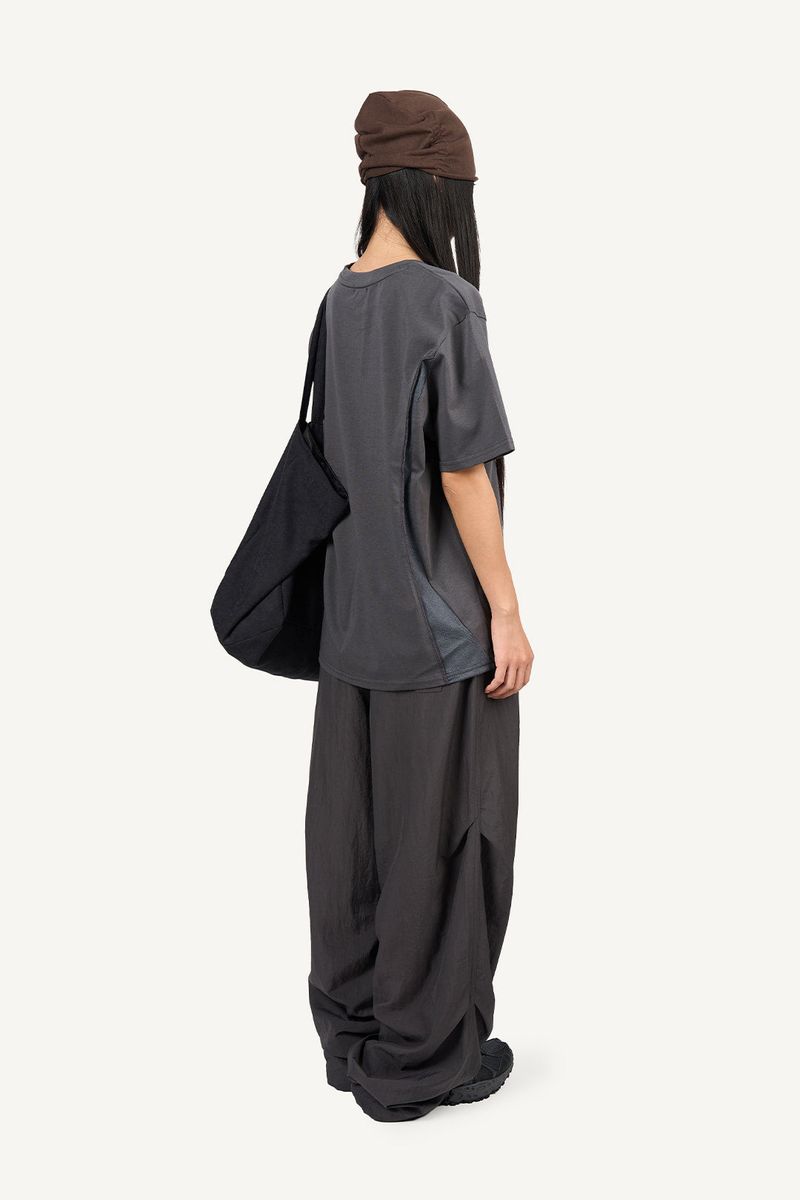 Side color matching T-shirt