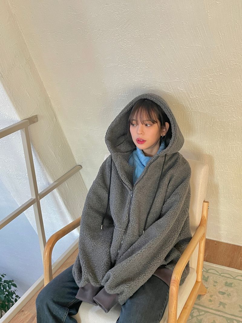 Turley hood zip-up