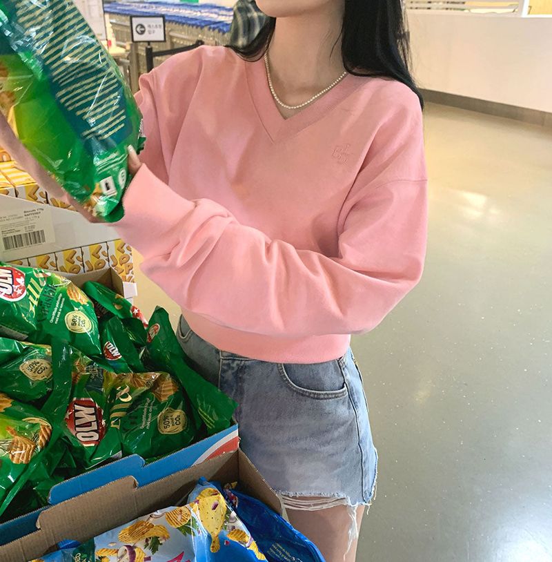 [Bellide made] Pastel V-neck cropped sweatshirt