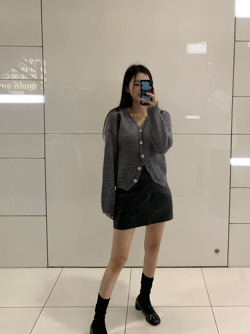 Bullet leather skirt