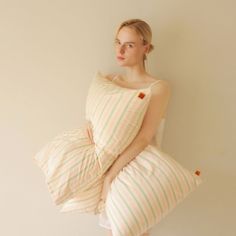 MONT SAINT DE RAINT(モンセンドラン)の「Verona pillow case(Smartphone Accessories)」