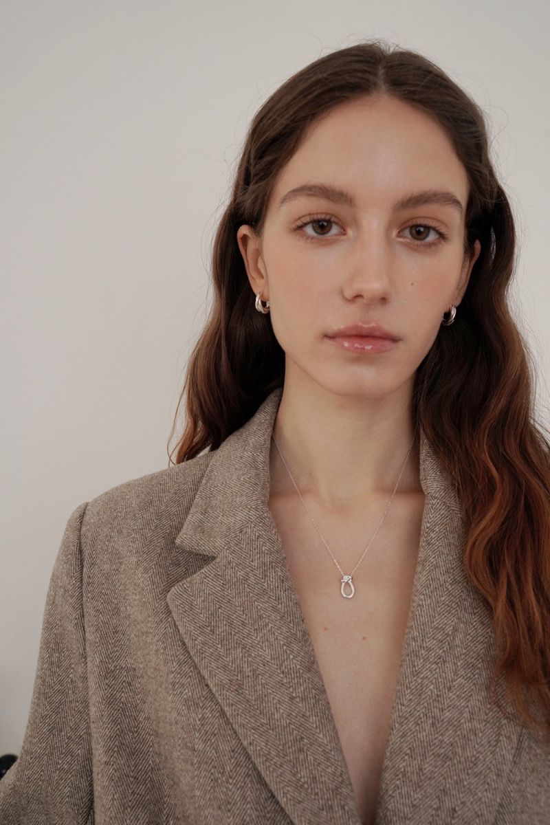 just LoveR.(ジャストラバー)の「Classic Curve Earrings (Accessories)」