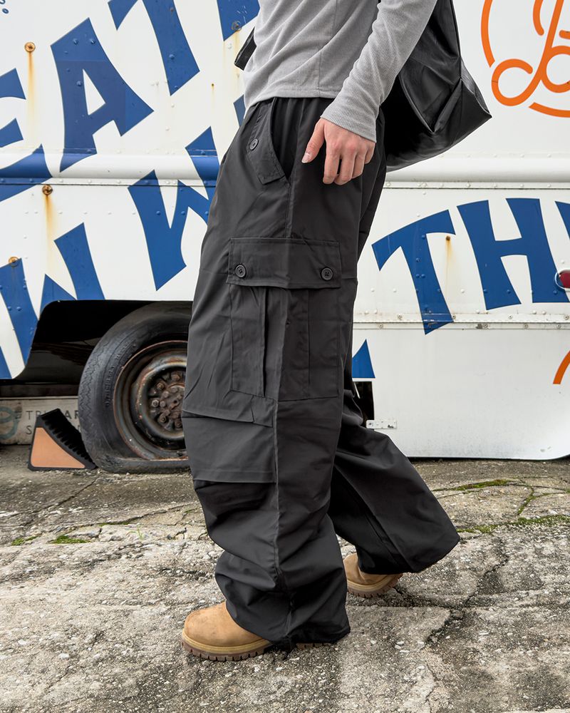 Cropped Button Pocket Wide Pants