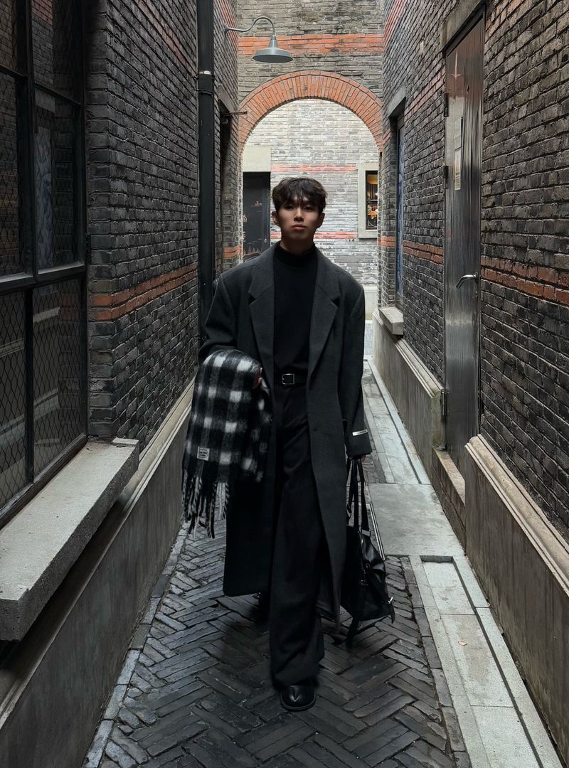 M2 WOOL REVERSE TUCK SLACKS
