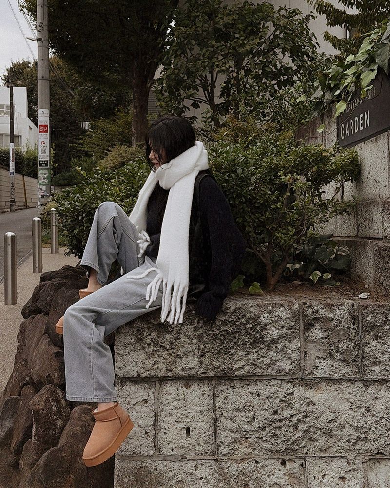 Swui wool muffler