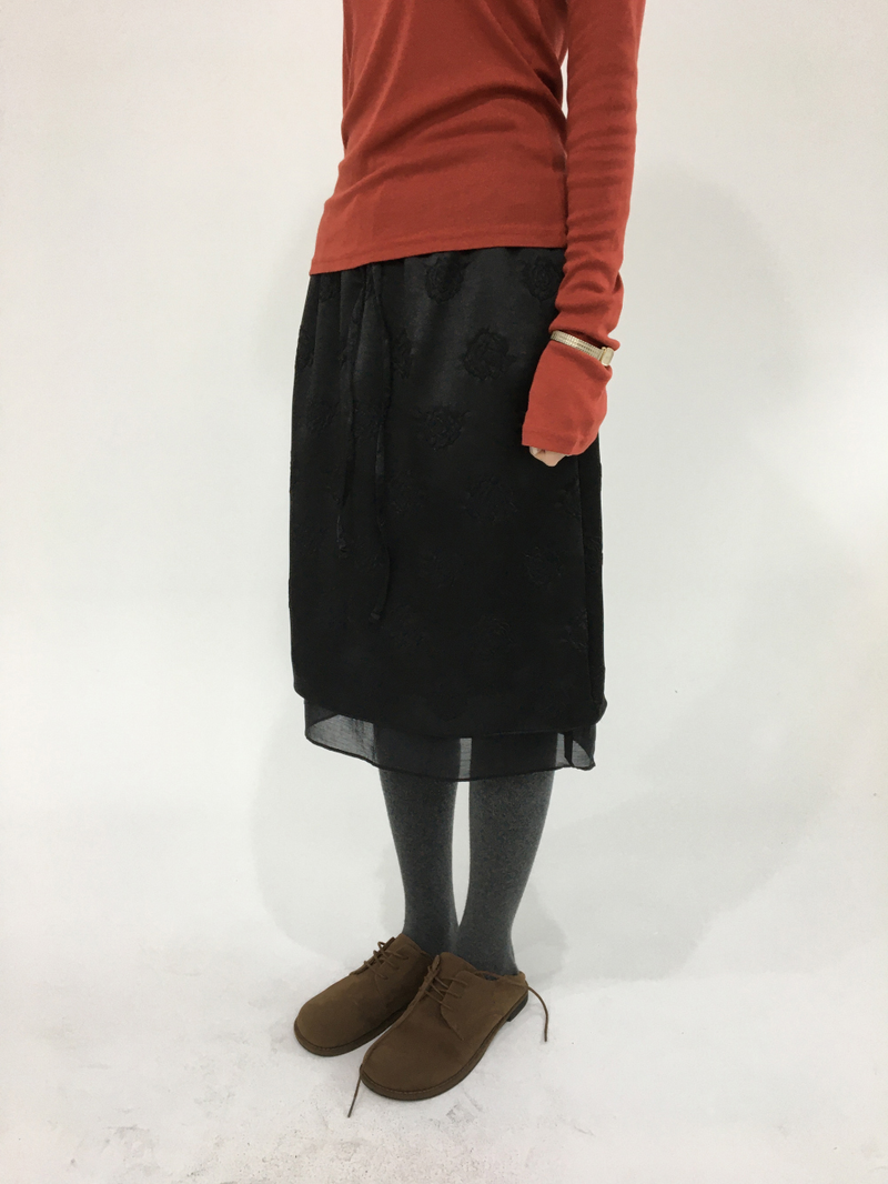 Reverse Rose Skirt (2color)