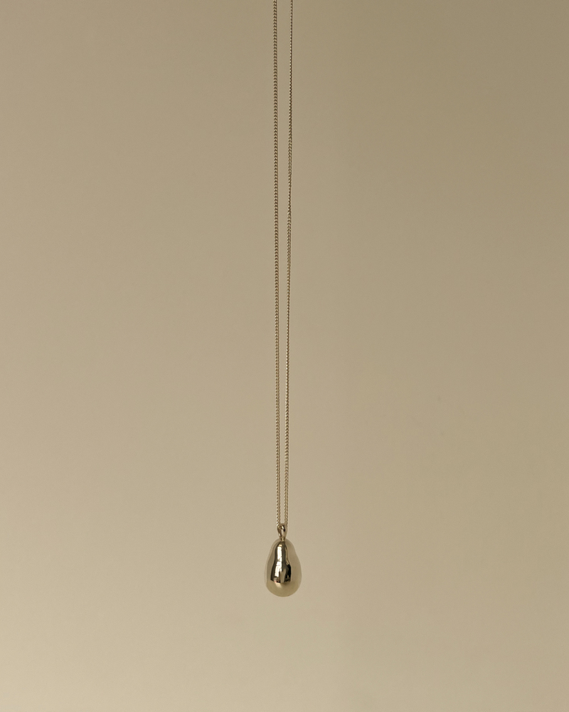 Sweet pear necklace (silver)