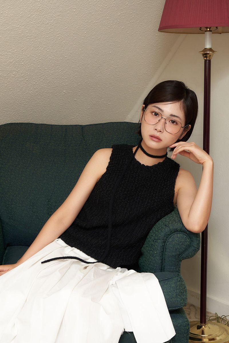 string knit scarf - black