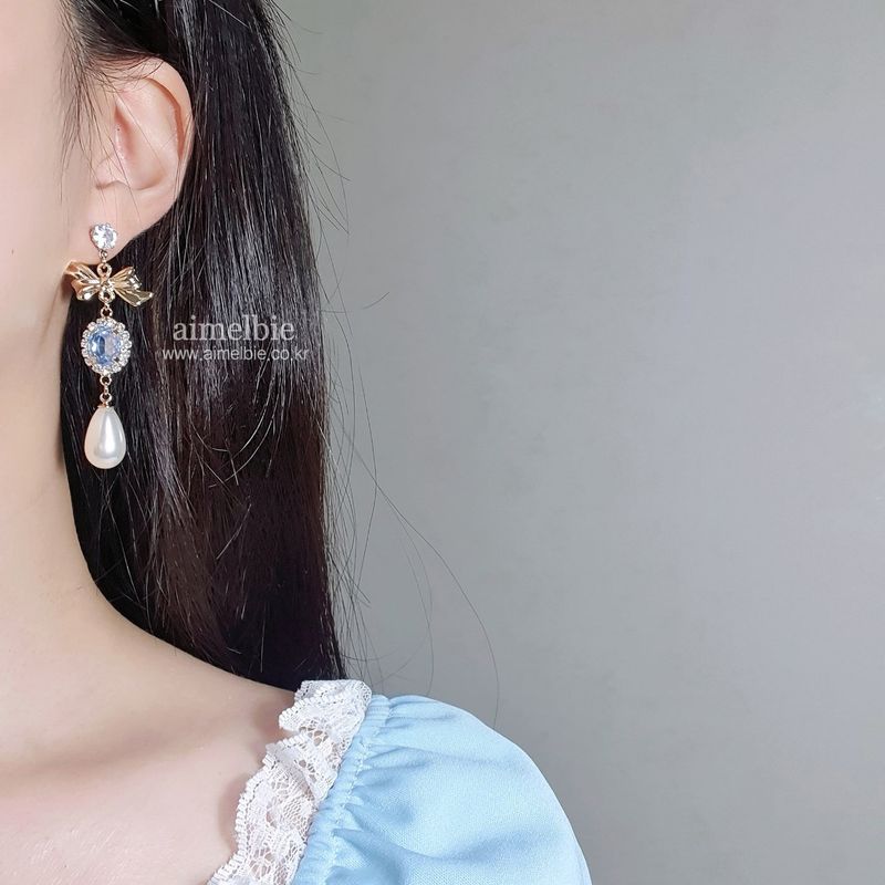 Belle Earring