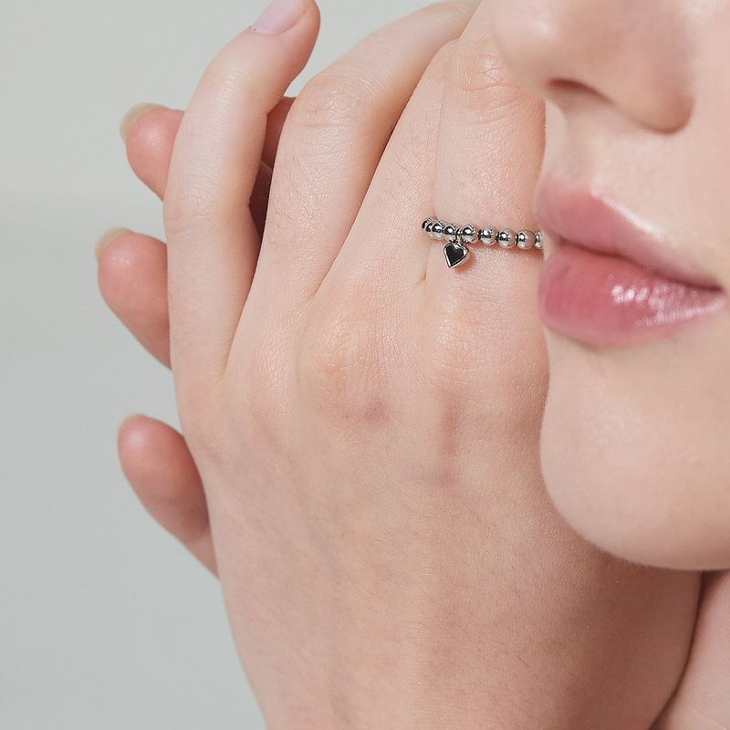 BLACK HEART BALL RING