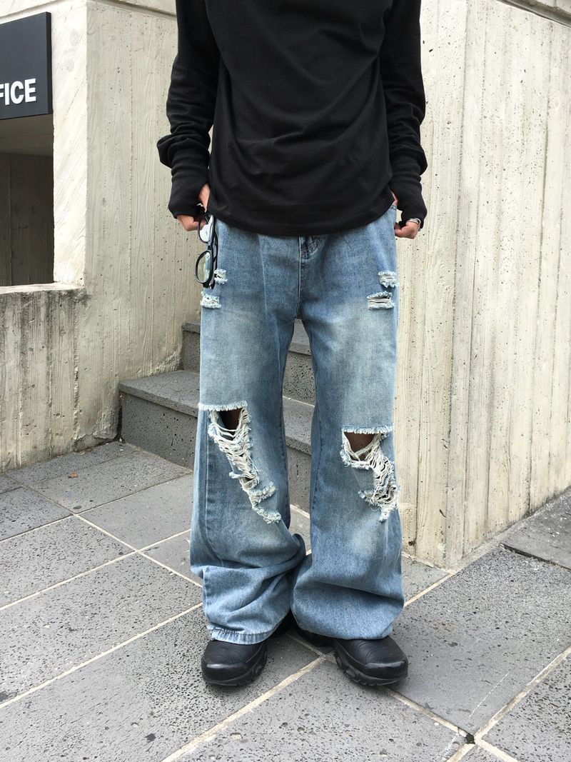 Penser Distressed Denim Pants