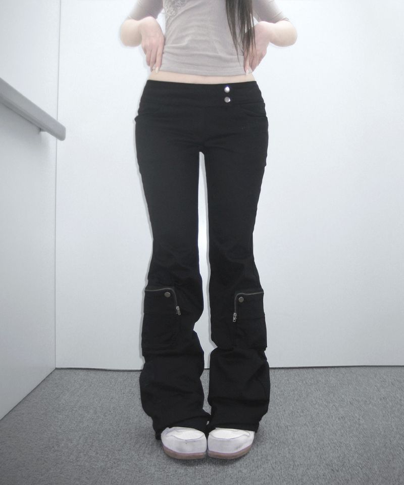 meego（ミーゴ）の「tech pocket low bootscut pt (2colors)（Pants）」