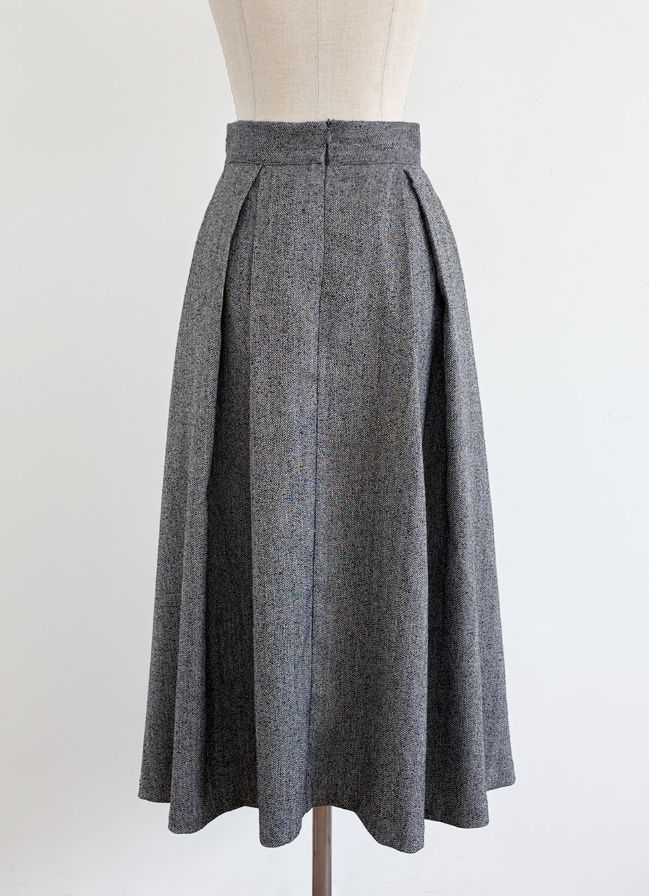 Nortel Pintuck Herringbone Flare Long Skirt