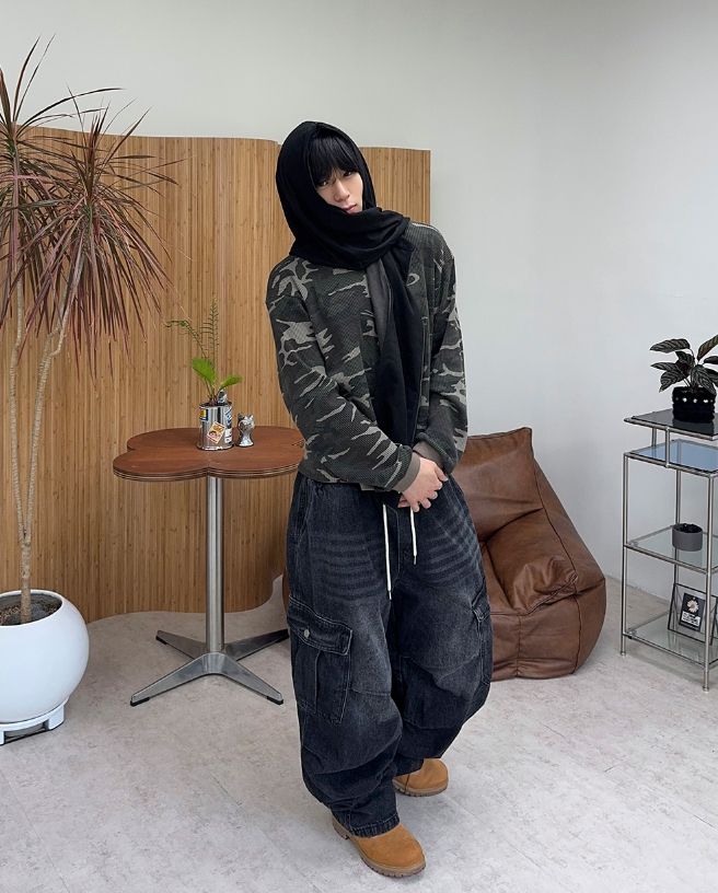Veil Reversible Hood Muffler