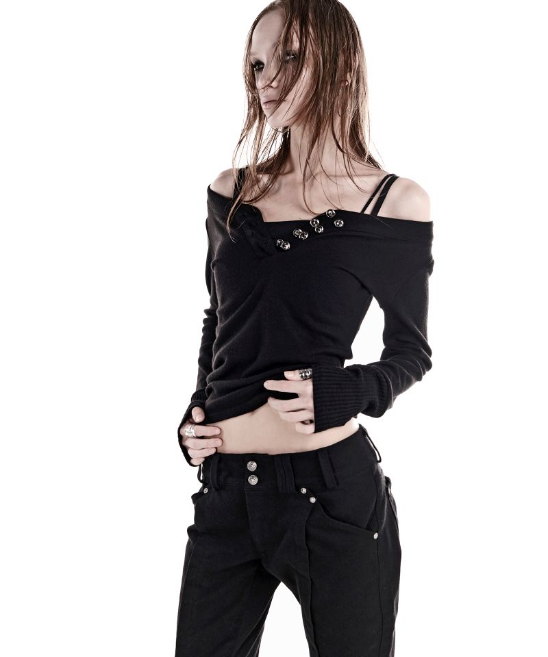 8-BUTTON HENLEY TOP BLACK