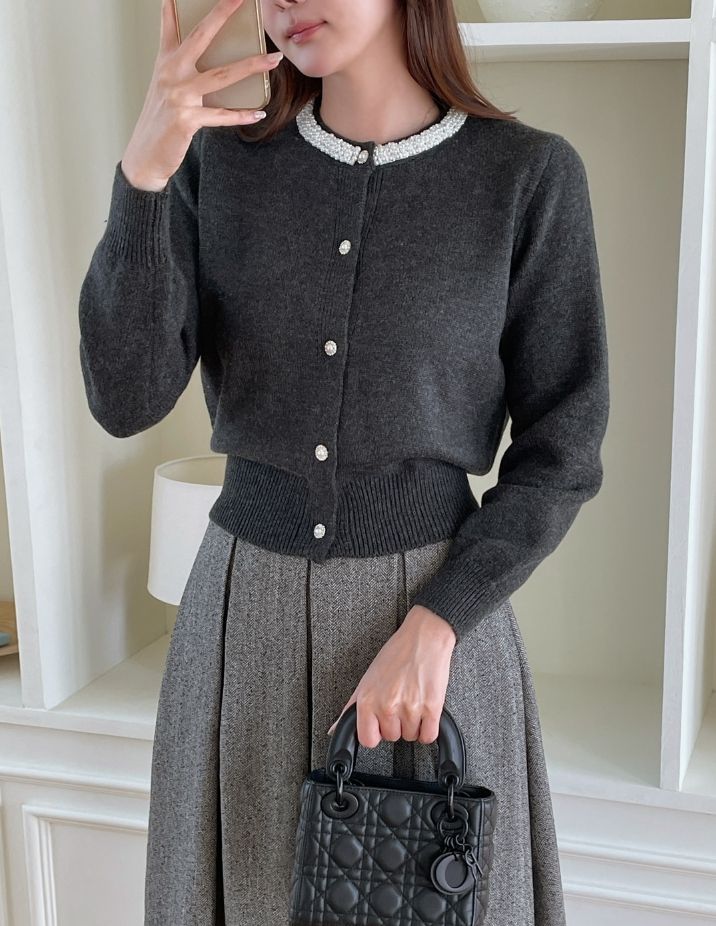 Swal Round Beads Knit Cardigan
