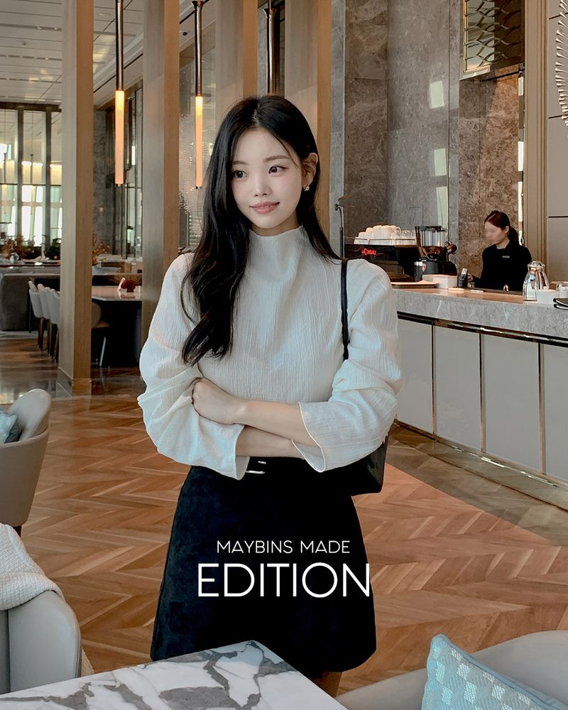MAYBINS(メイビンス)の「MADE. ビビッシュ ハーフネック ブラウス(トップス)」