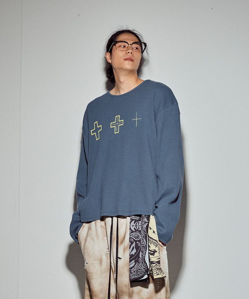 mwoong（モン）の「クロスヘビーワッフルロングスリーブ‐ダスティブルー（トップス）」