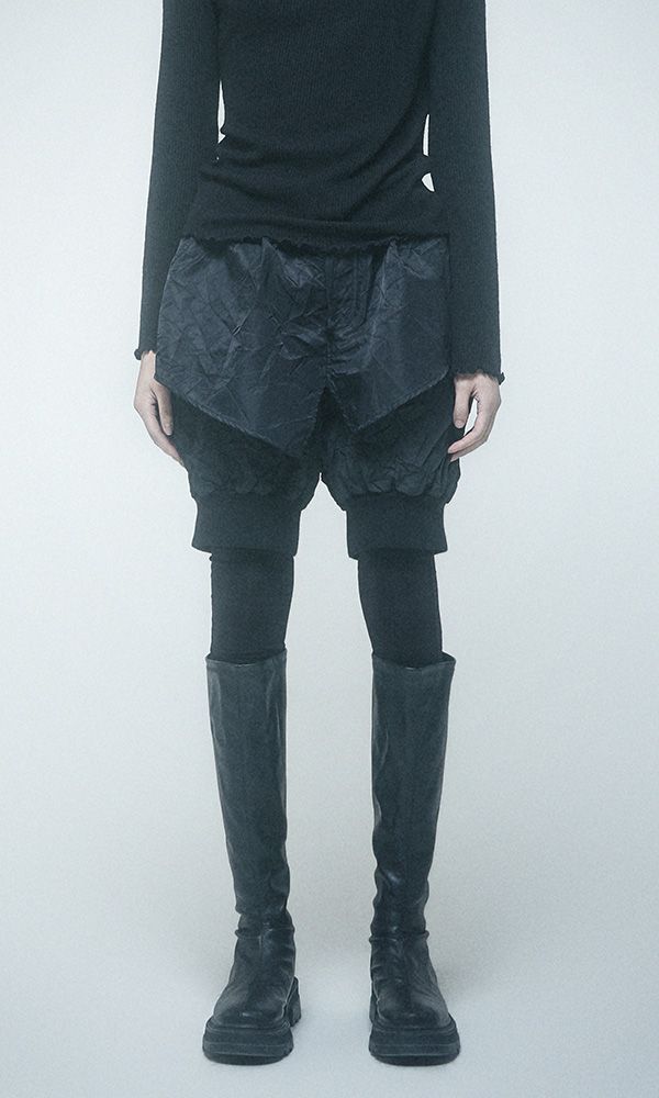 Reculer（ルキュレ）の「Asymmetry leggings baggy pants Black（Pants）」