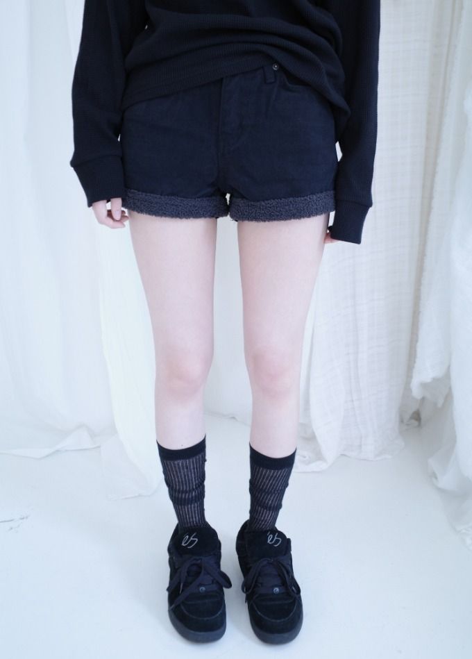 myorang（ミョラン）の「ブークレポケットショートパンツ (2color)（パンツ）」