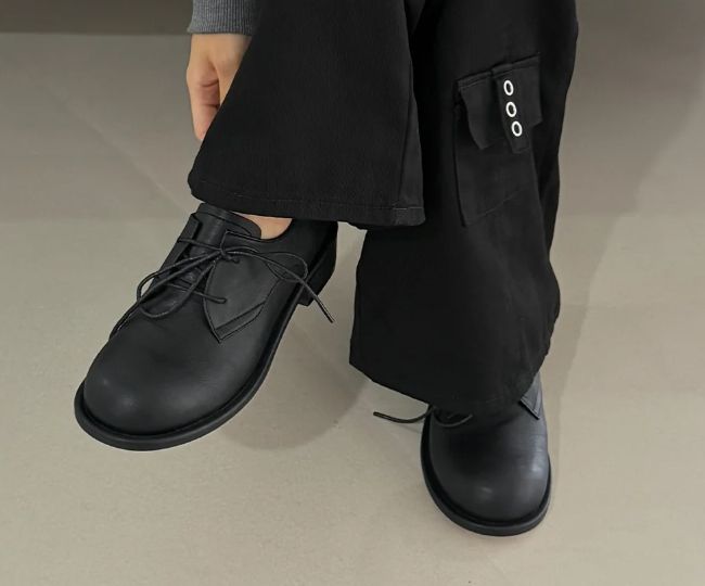 EYELET STRAP BOOTCUT PANTS