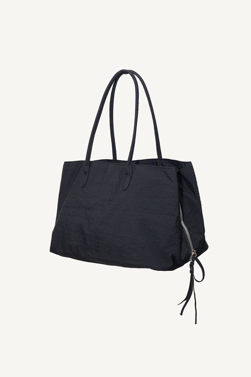 Crinkle Center Zipper Tote Bag
