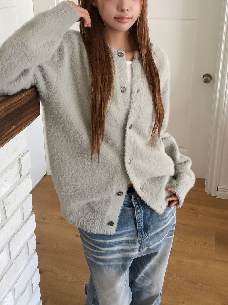Muno Angora Round-Neck Cardigan