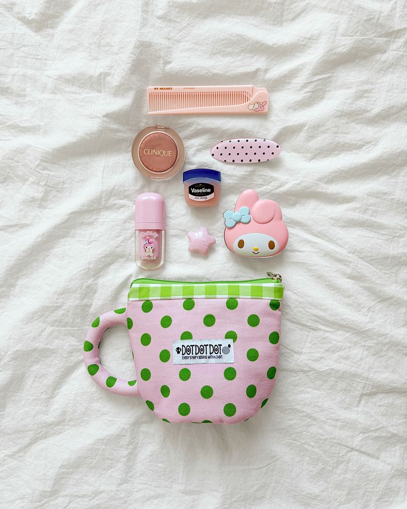 Muglet Pouch (Strawberry Latte)