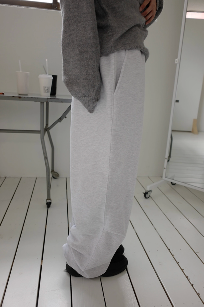 comfortable training pants (4c)
