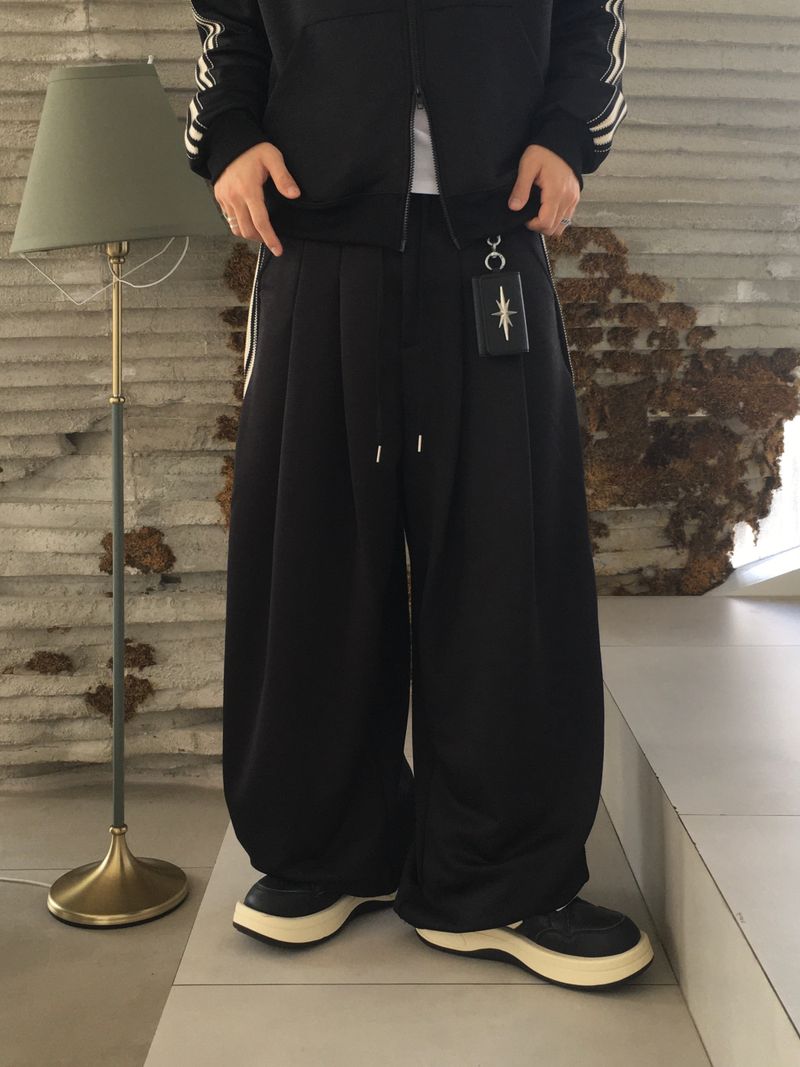Fluid track balloon pants 4C