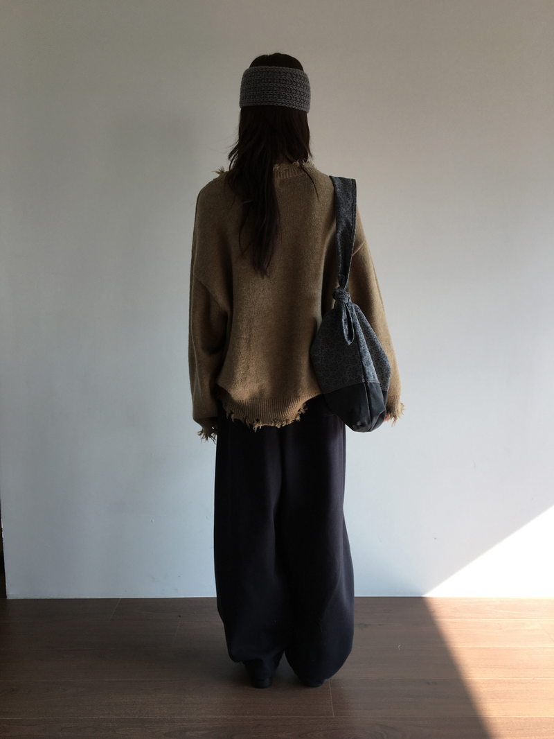 Laru Damage Knit (3color)