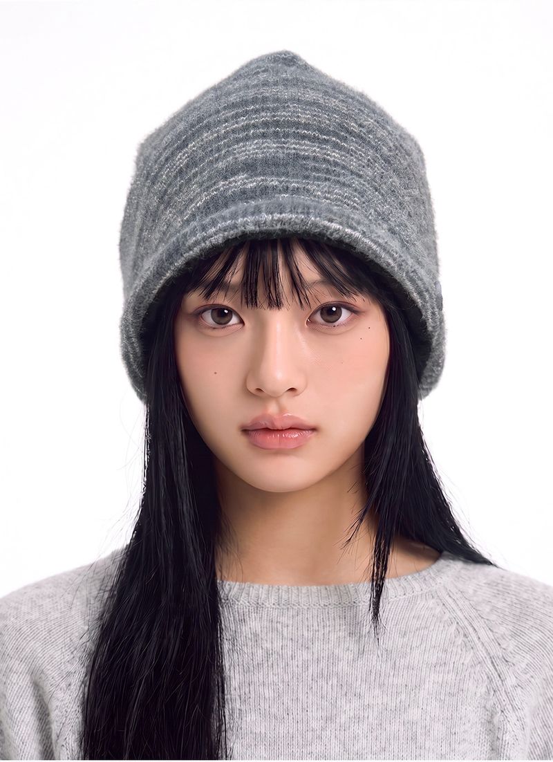 FUZZY BUTTON BEANIE [GRAY]