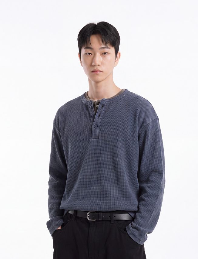 JEMUT(ジェムット)の「26FW★ピグメント テクスチャー ヘンリーネック ロングスリーブ Tシャツ(トップス)」