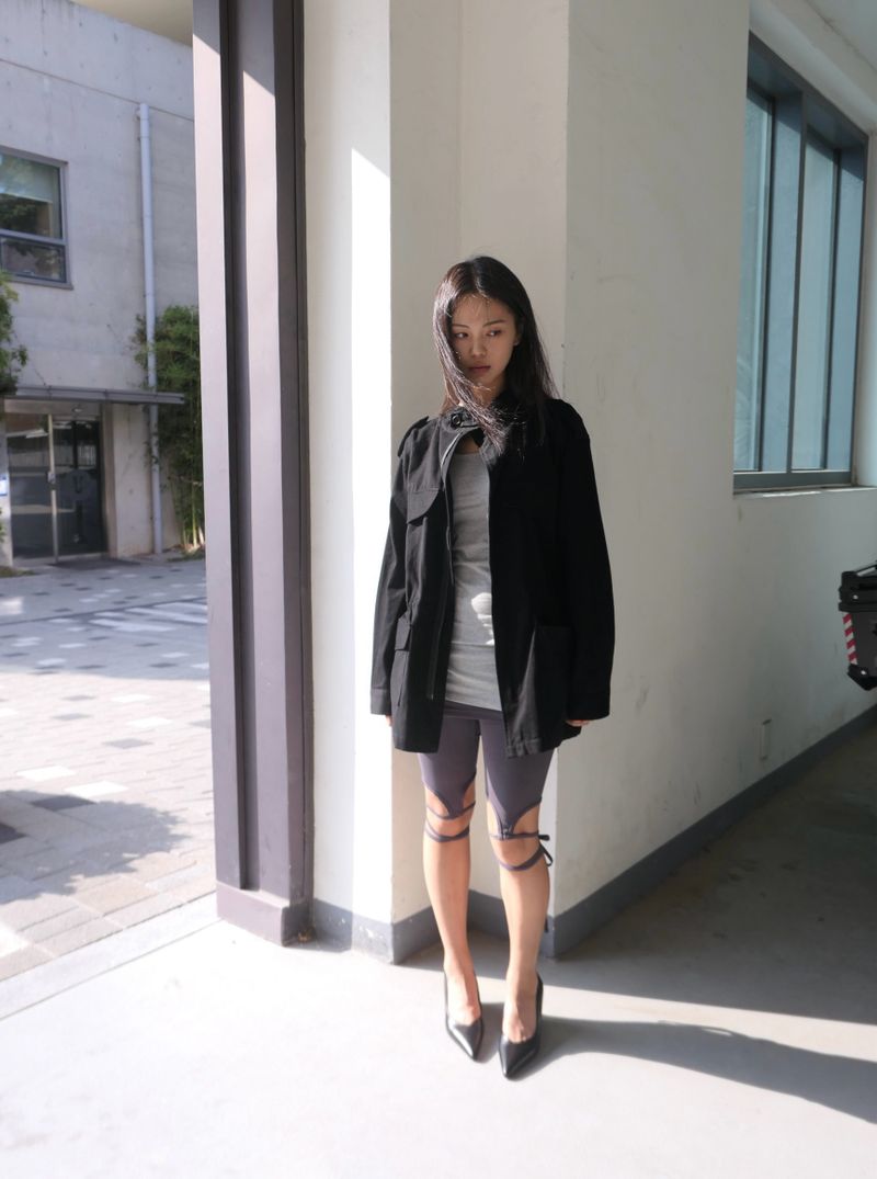 U-Neck Long Tee