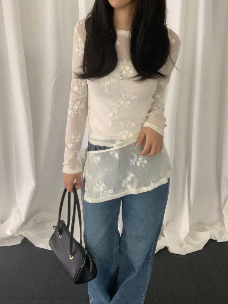 ROIA（ロイア）の「[set] Ekis Flower T-Shirt & Wrap Set（Tops）」