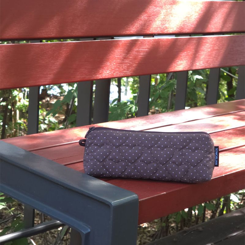 Triangle zipper Pencil Pouch_Petit Dot Brownie