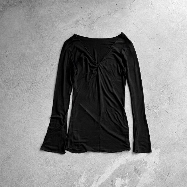 Nuel Twisted Long Sleeve Tee