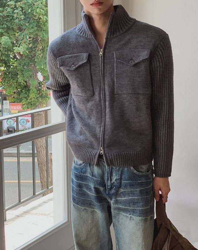 Horin Pocket Semi-Crop Knit Zip-Up