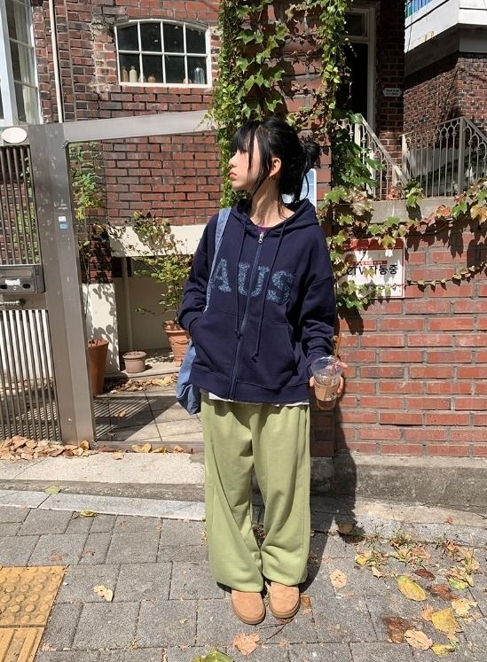 26FW★ [BAONHAUS] Kuiro Embroidery Hood Zip-Up