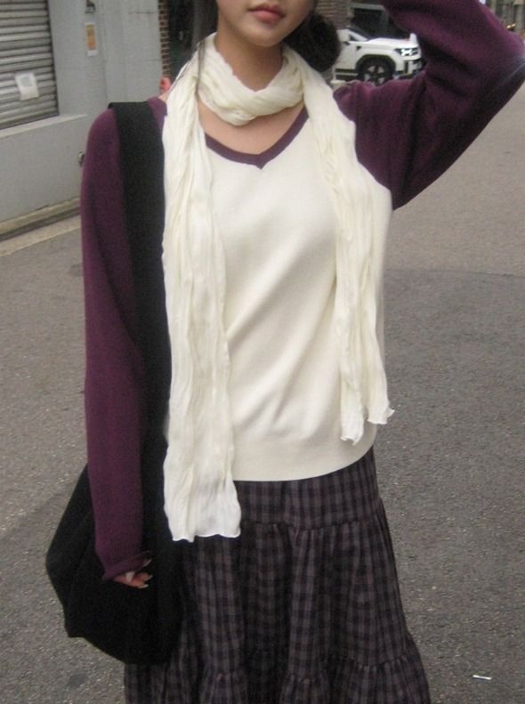 Juon Color Matching Raglan V-Neck Knit