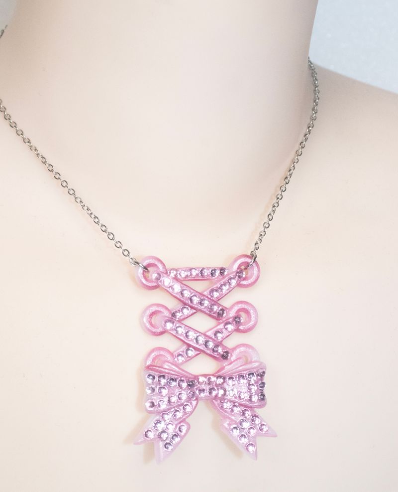 Eyelet Lace-up Necklace