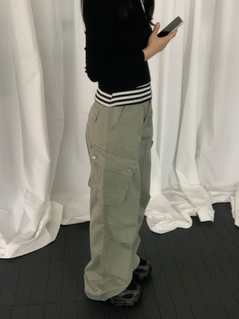 Eddie Wide-Pocket Cargo Pants