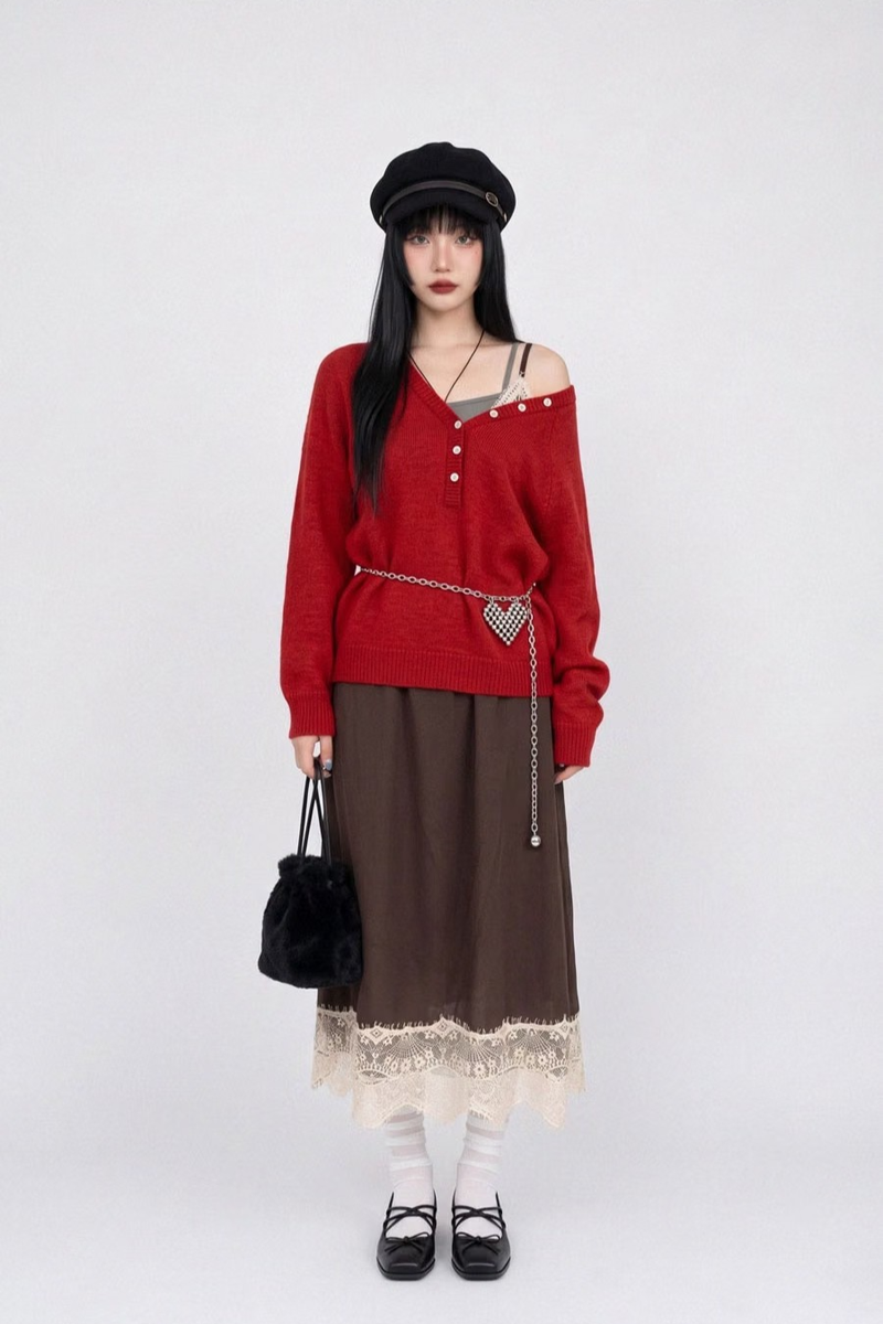 BUTTON-ACCENTED V-NECK KNIT (RED)